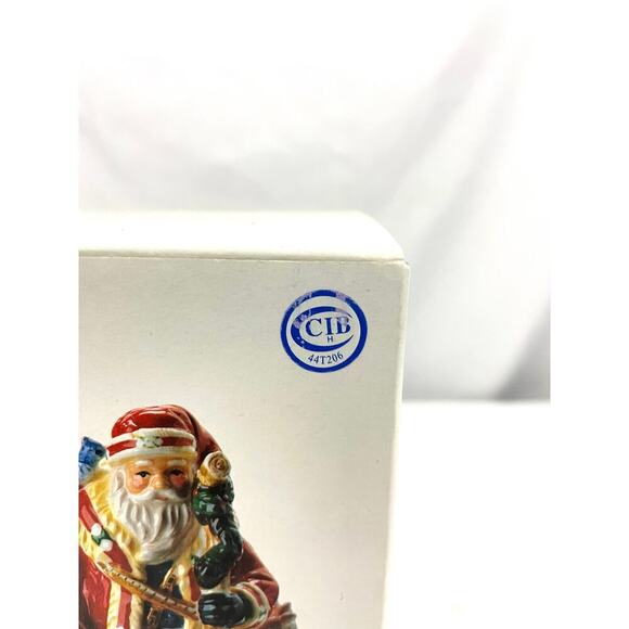 Studio Nova Woodland Holly Santa Claus Sack Salt & Pepper Set - Picture 12 of 15